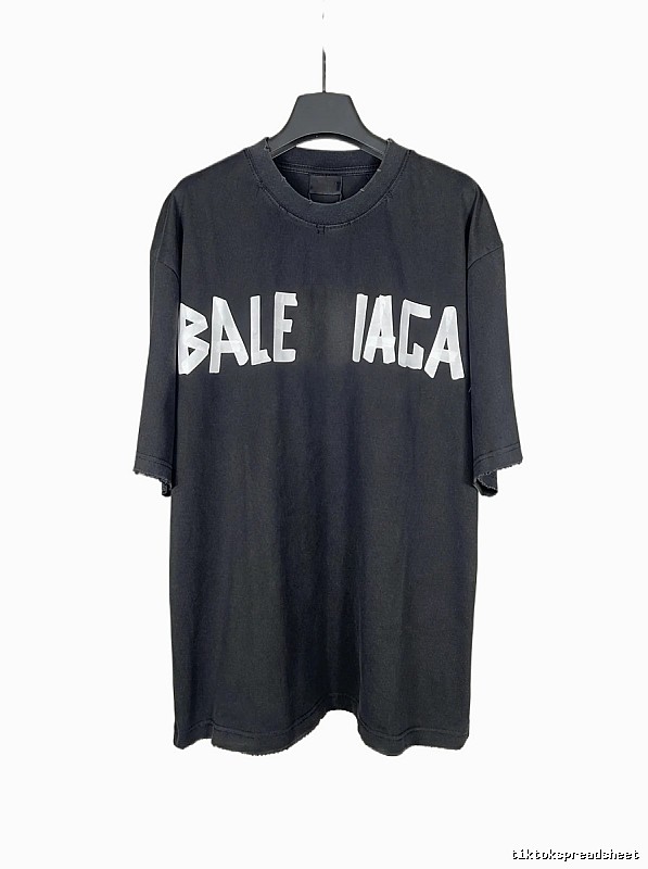 Balenciaga letter-style black T-shirt