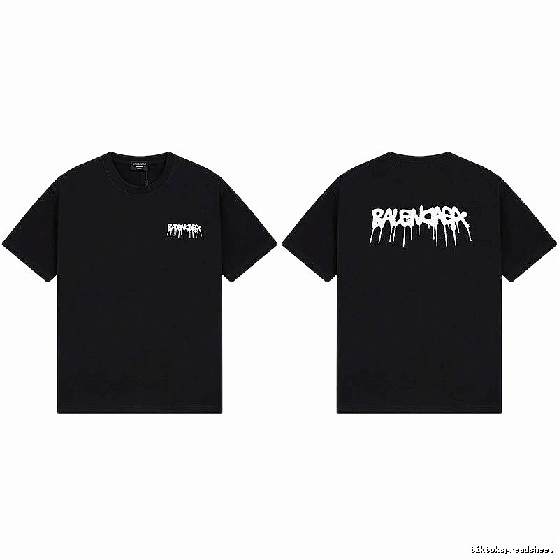 Balenciaga street-style black T-shirt