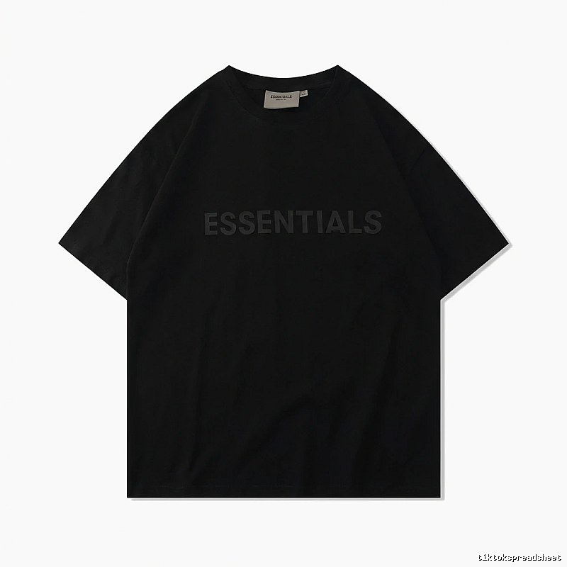 ESSENTIALS minimalist style black short-sleeve