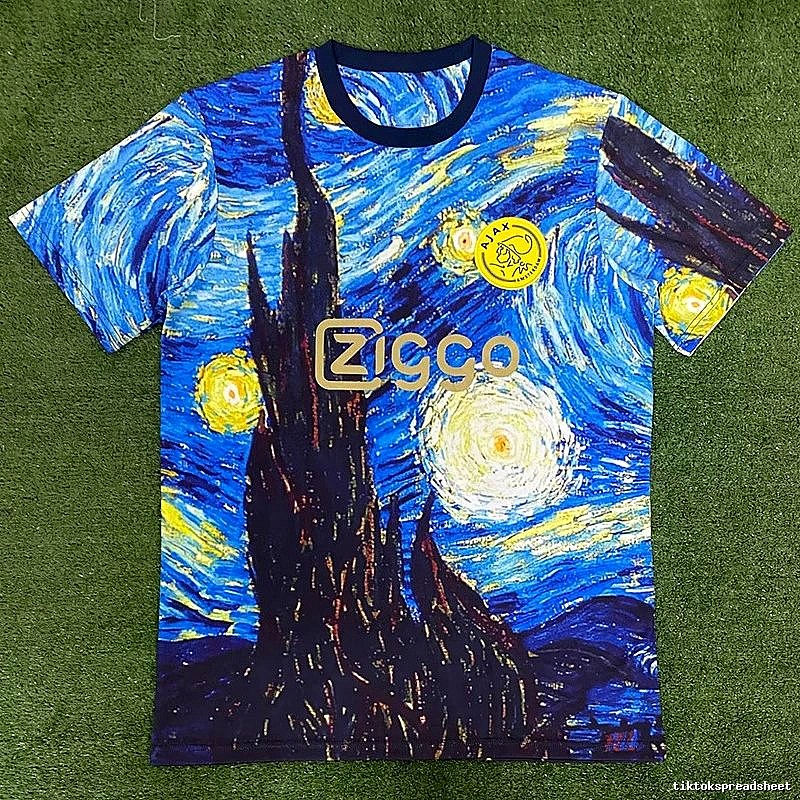 Real Madrid Fan-Wear Detail Dragon Soccer Jersey Weekend Wear