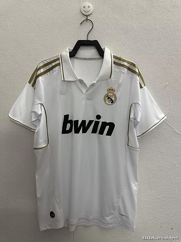 Real Madrid Relaxed Retro Teka soccer jersey White Retro Football with Designer-Inspired Detail