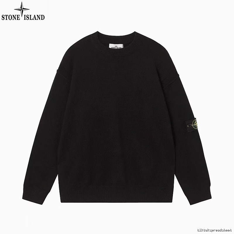 Stone Island Black Crewneck SweatShirt Travel Styling